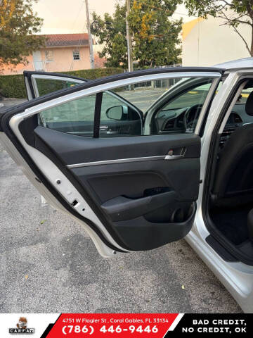 2019 Hyundai Elantra