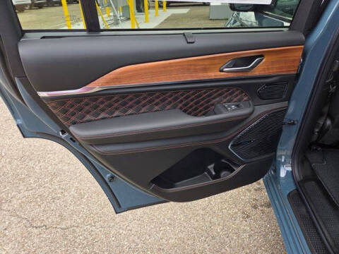 2026 Jeep Grand Cherokee L Summit