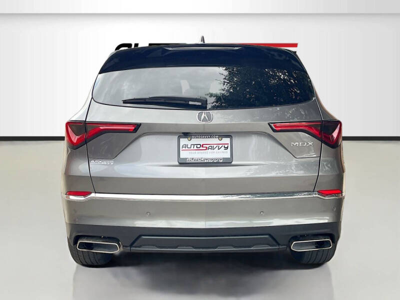 2024 Acura MDX w/Tech