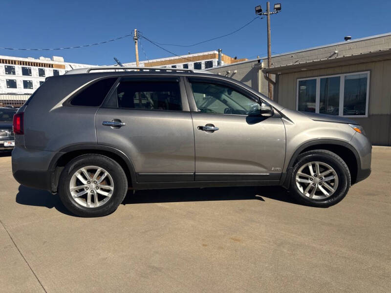 2014 Kia Sorento LX
