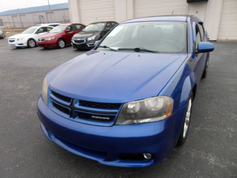 2012 Dodge Avenger R/T photo 14