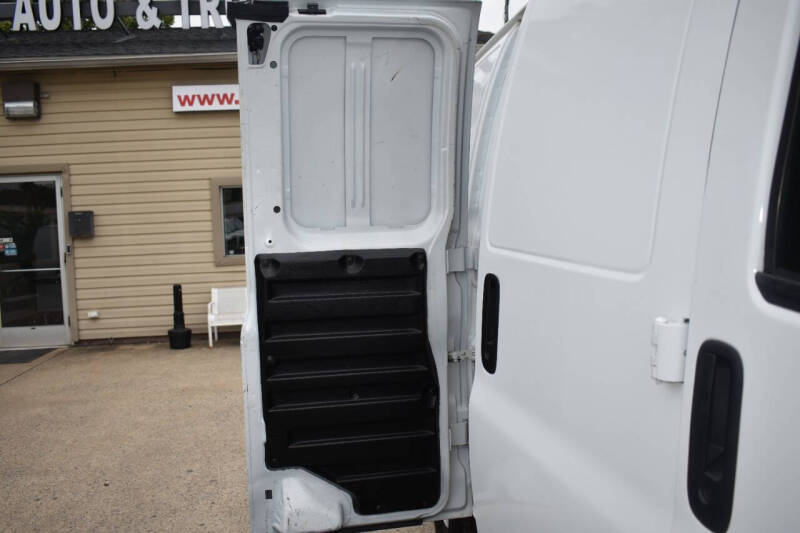 2018 Chevrolet Express 2500