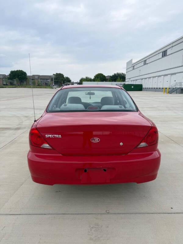 2003 Kia Spectra