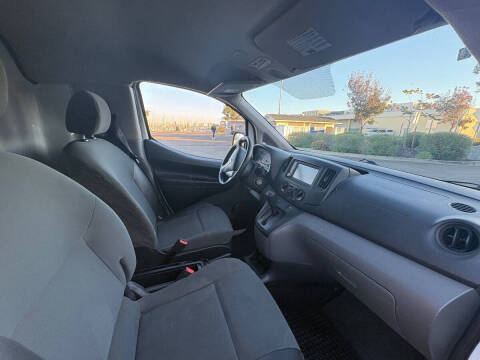 2020 Nissan NV200 S