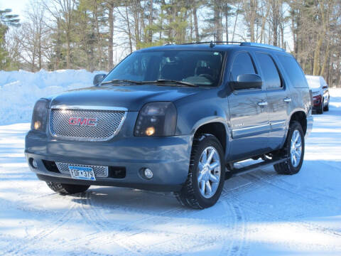 2007 GMC Yukon for sale at CAT CREEK AUTO in Menahga MN