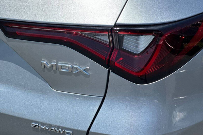 2026 Acura MDX SH-AWD w/Advance