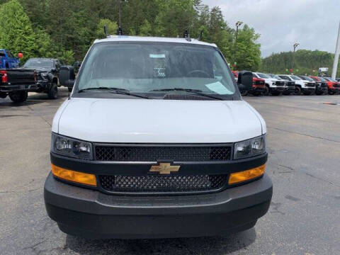 2025 Chevrolet Express 2500