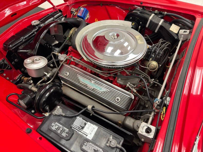 1957 Ford Thunderbird