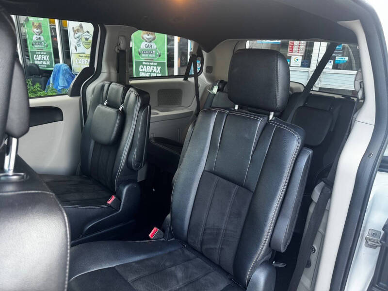 2020 Dodge Grand Caravan SXT