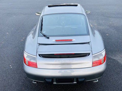 2001 Porsche 911 Carrera 4