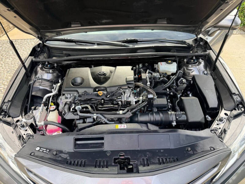 2019 Toyota Camry Hybrid