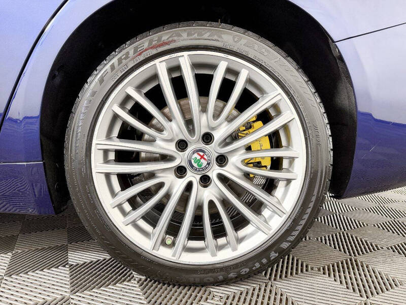 2017 Alfa Romeo Giulia Ti