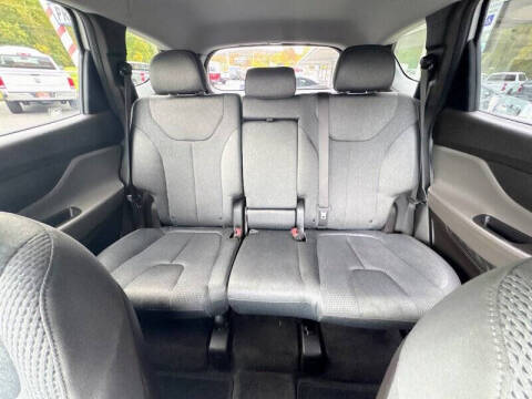 2019 Hyundai Santa Fe SE 2.4L