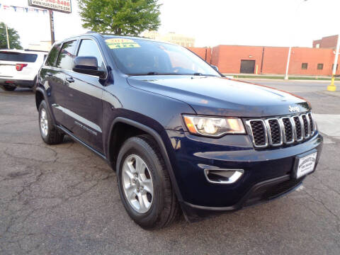2017 Jeep Grand Cherokee Laredo