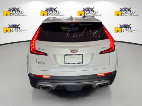 2022 Cadillac XT4 Premium Luxury