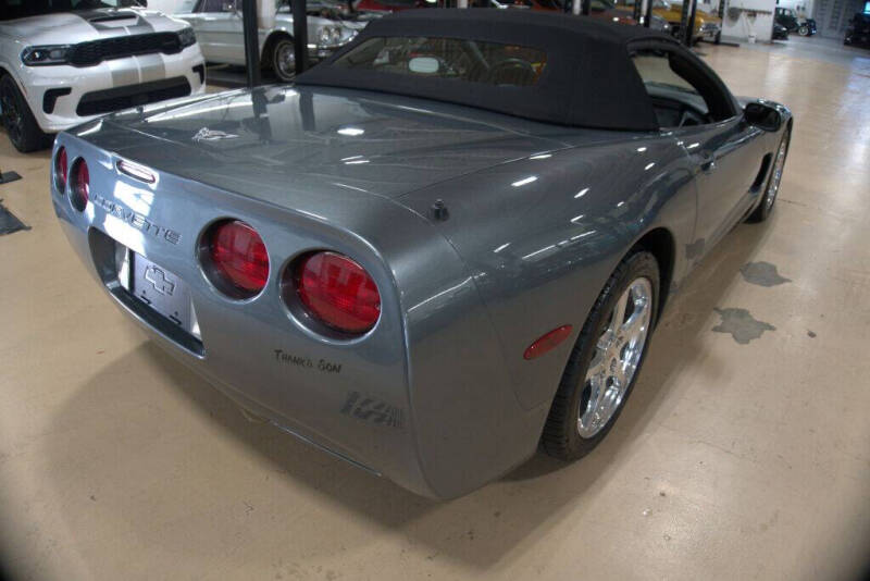 2003 Chevrolet Corvette