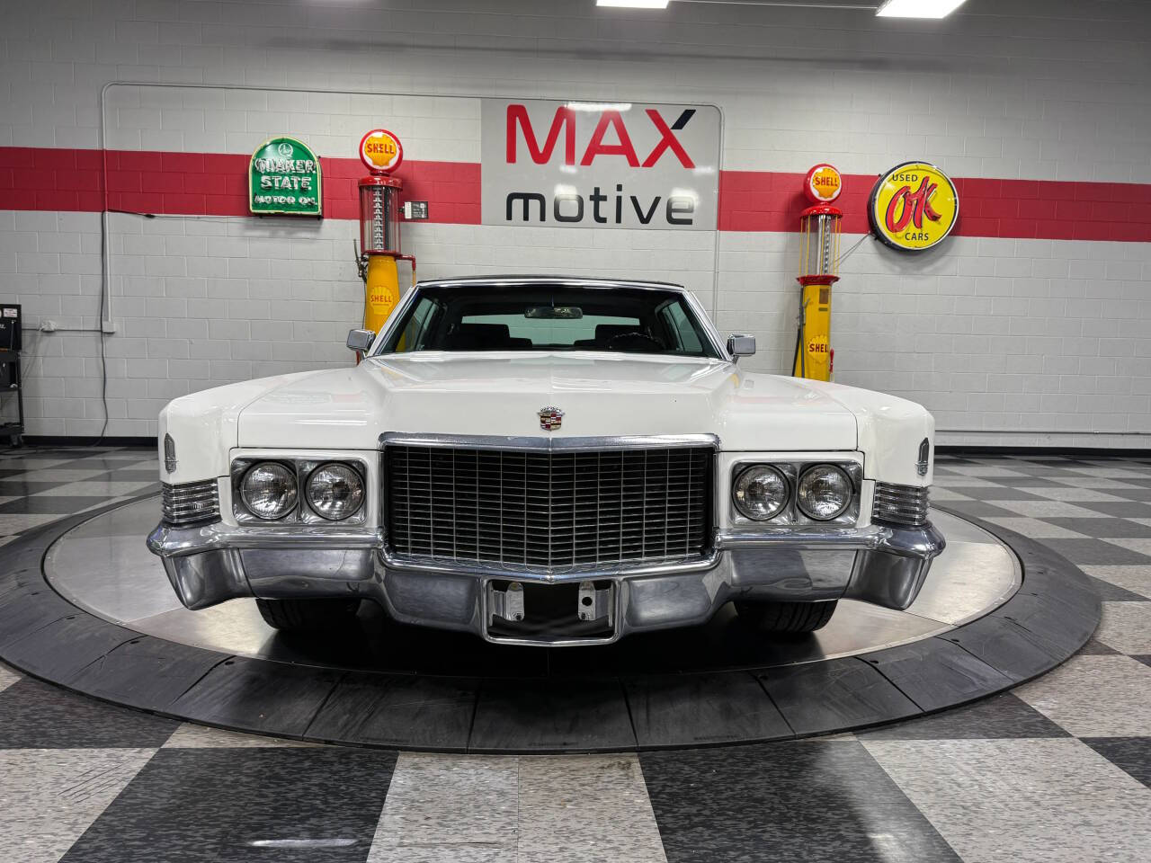 1970 Cadillac DeVille 5