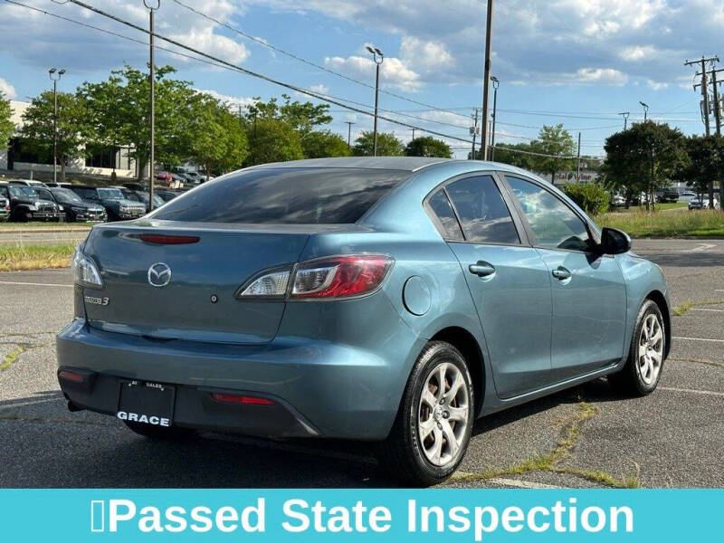 2011 Mazda MAZDA3 i Sport