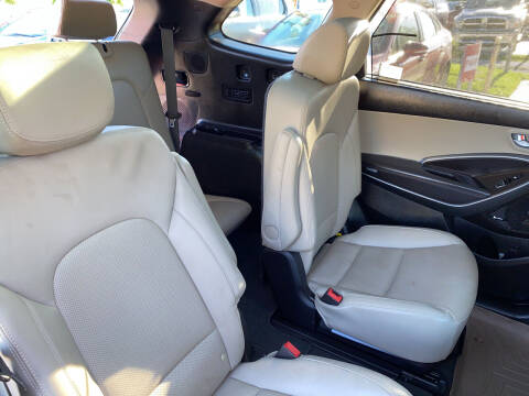 2017 Hyundai Santa Fe Limited Ultimate