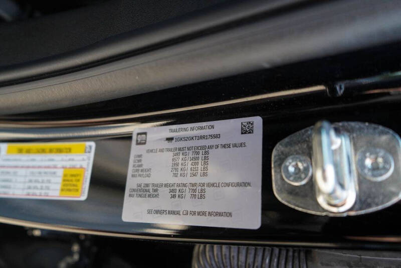 2024 GMC Yukon XL SLT