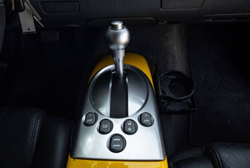 2005 Chevrolet SSR LS