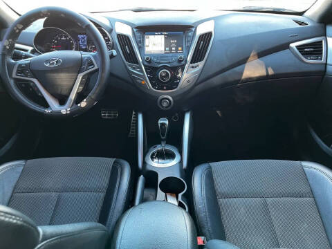 2016 Hyundai Veloster