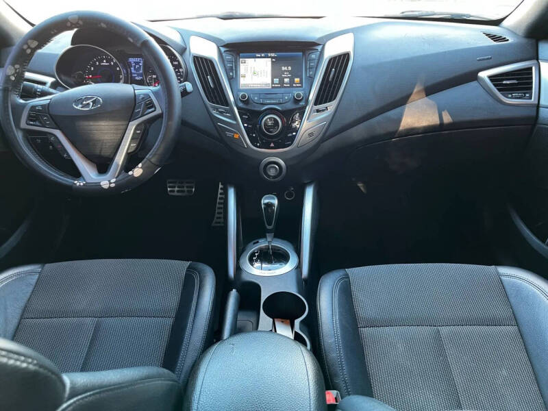 2016 Hyundai Veloster