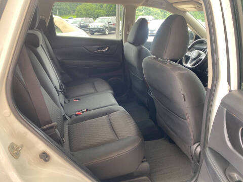 2018 Nissan Rogue SV