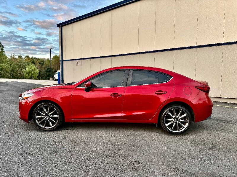 2018 Mazda MAZDA3 Touring
