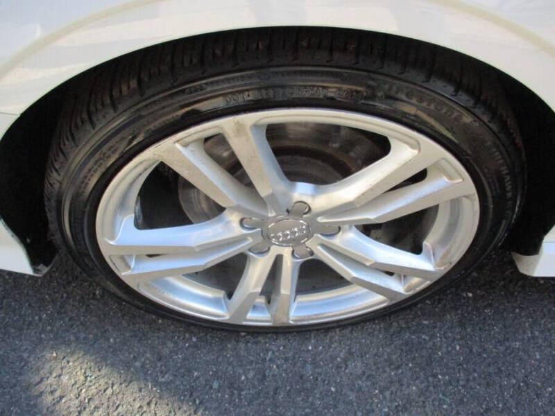 2016 Audi S3 2.0T quattro Premium Plus