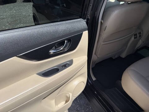 2016 Nissan Rogue SL