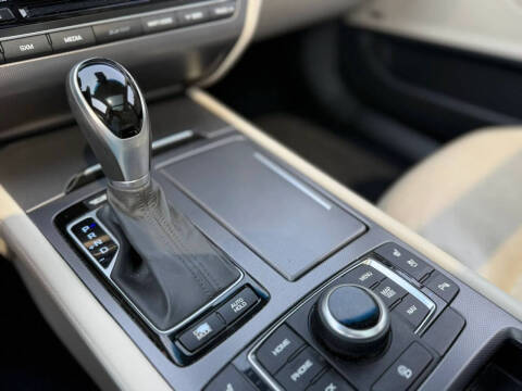 2015 Hyundai Genesis
