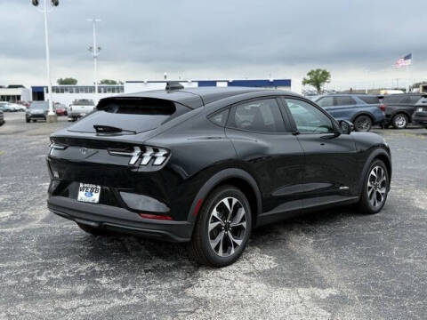 2025 Ford Mustang Mach-E Select