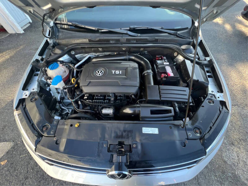 2015 Volkswagen Jetta