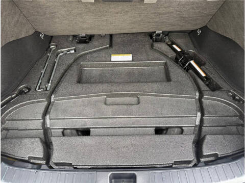 2017 Toyota Prius Three Touring