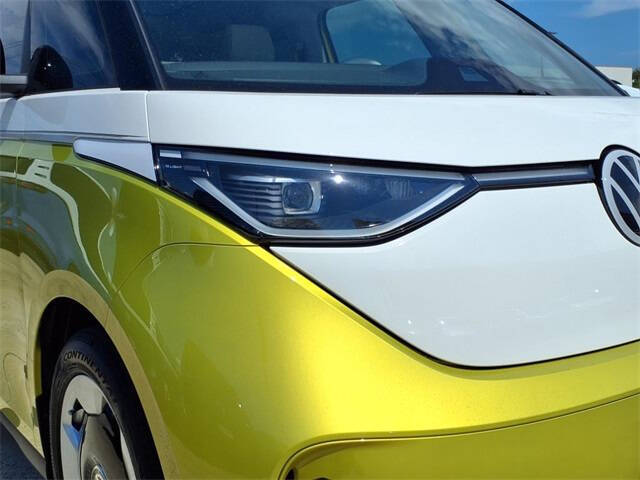 2025 Volkswagen ID. Buzz Pro S Plus 4Motion