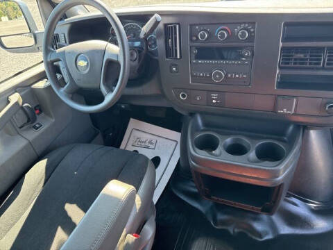 2023 Chevrolet Express 2500