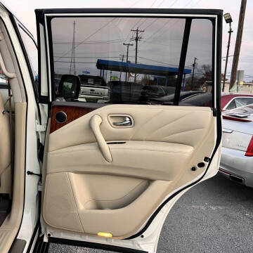 2017 Infiniti QX80
