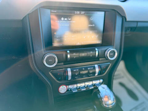 2015 Ford Mustang EcoBoost Premium