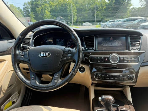 2014 Kia Cadenza Premium