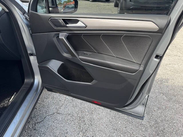 2022 Volkswagen Tiguan SE 4Motion