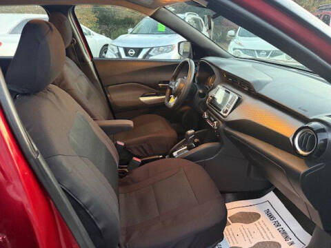 2020 Nissan Kicks SV