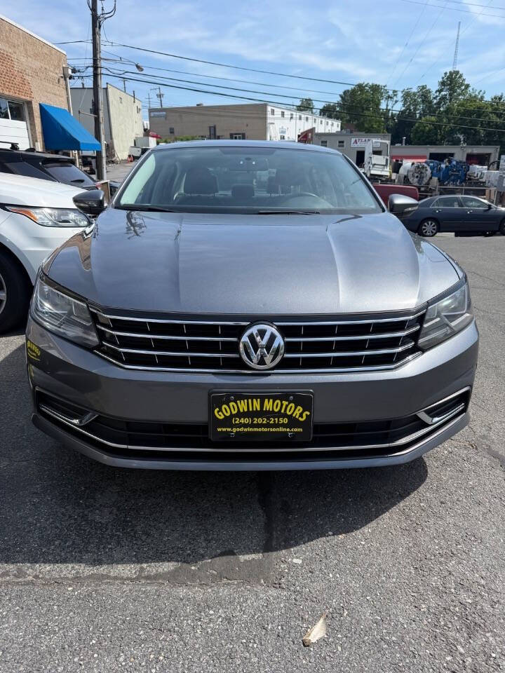 2019 Volkswagen Passat 2.0T Wolfsburg Edition Auto's photo