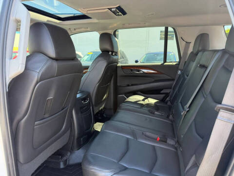 2018 Cadillac Escalade Premium Luxury