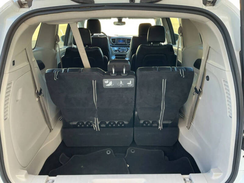 2019 Chrysler Pacifica Touring L