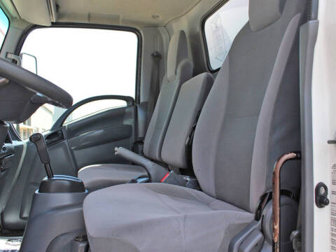 2016 Isuzu NPR-HD