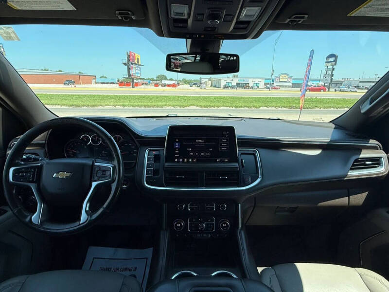 2021 Chevrolet Suburban LT