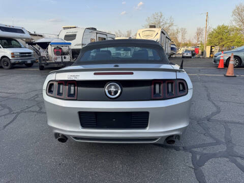 2014 Ford Mustang V6 Premium