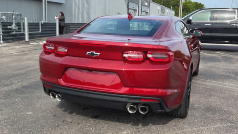2023 Chevrolet Camaro LT1