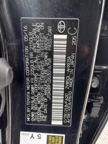 2016 Toyota Prius Two